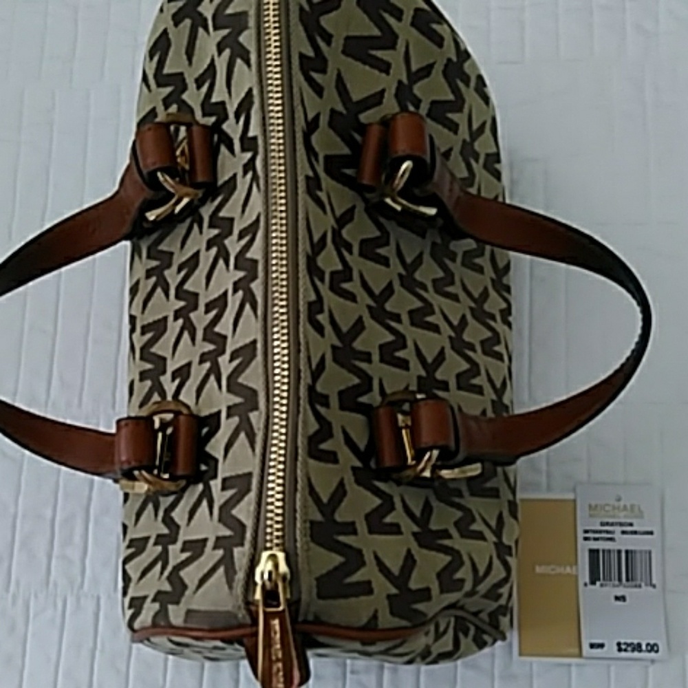 SOLD💥💥HP 10/16/19 💥💥Michael Kors Grayson - Picture 4 of 6